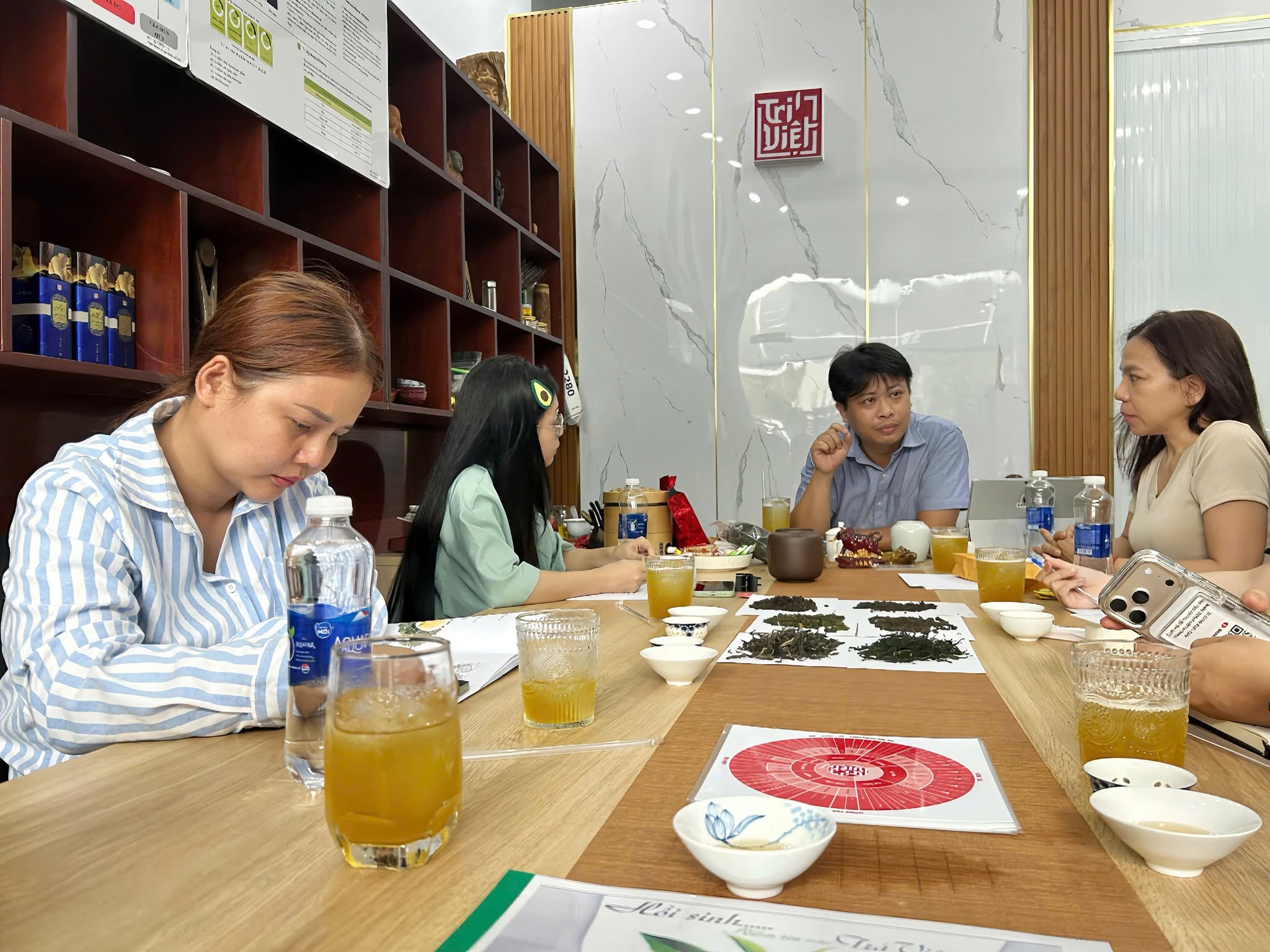 Một số hình ảnh của lớp "Trà Đại Cương"