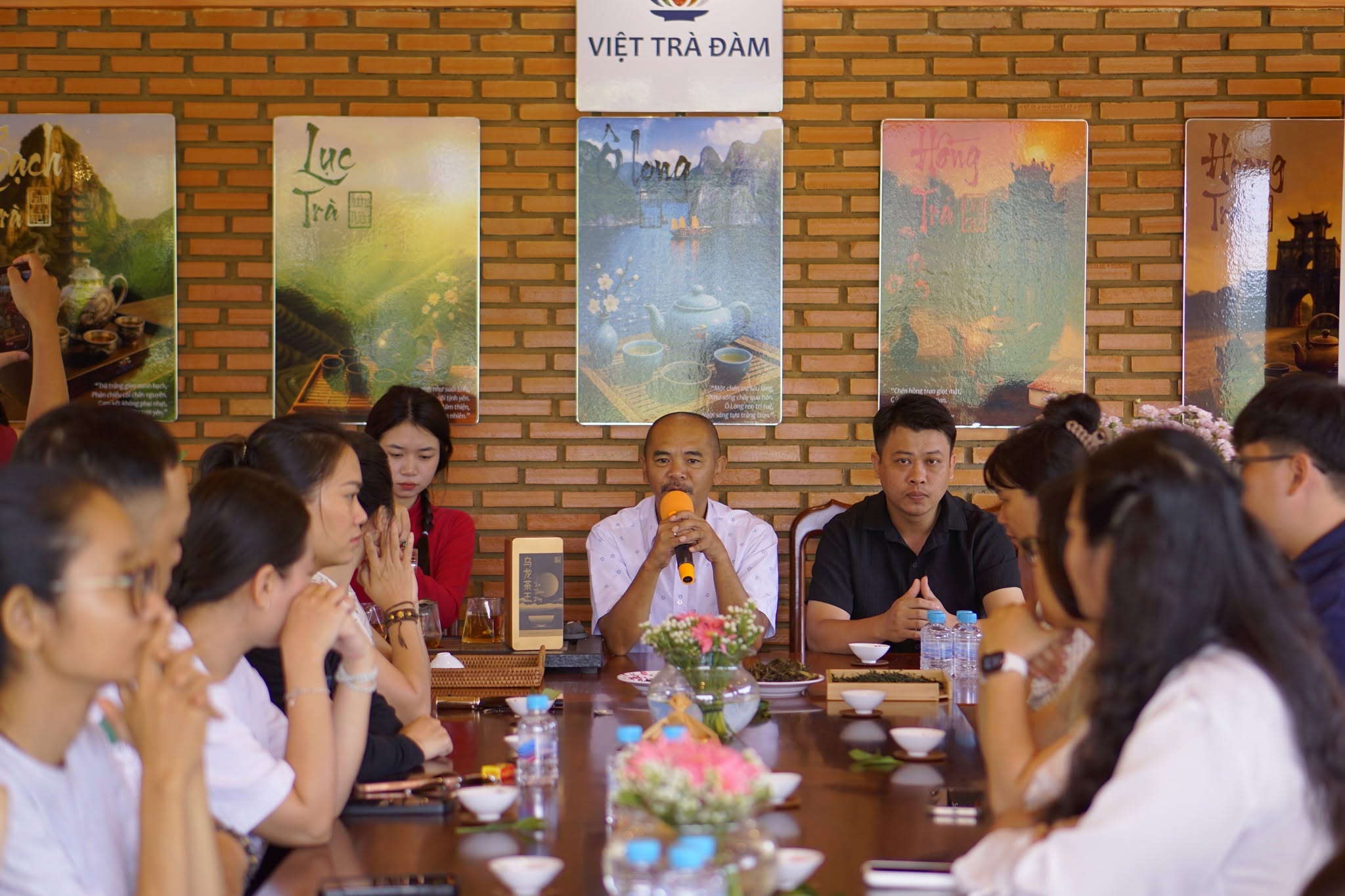 Tổng kết chương trình đào tạo "Từ vườn trà đến chén trà"