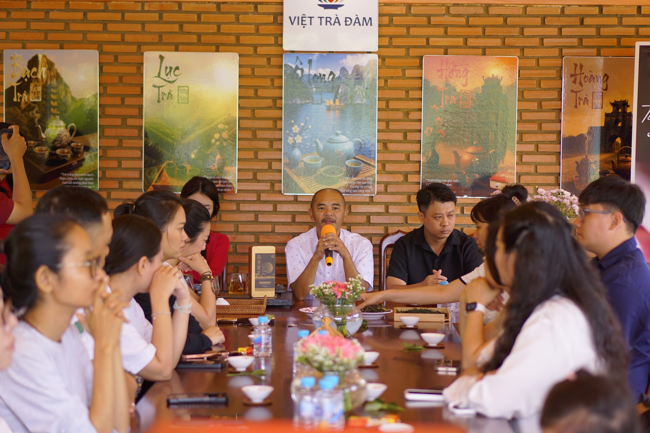 Lan tỏa giá trị Trà Việt cùng những người yêu trà